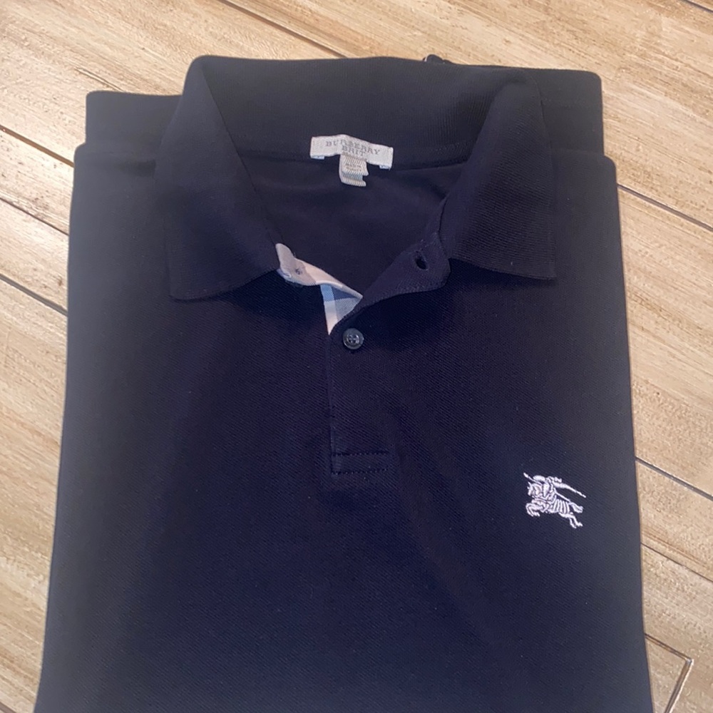 Men’s Burberry Size large polo - only worn once